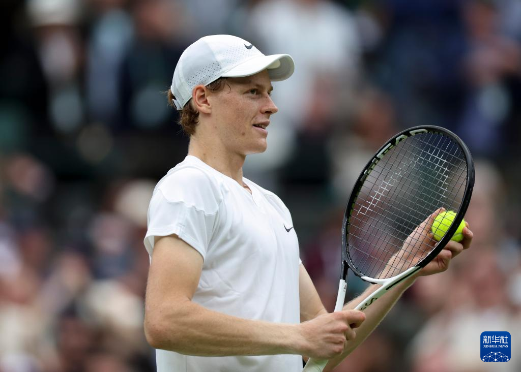 在分析阿森 在分析阿森